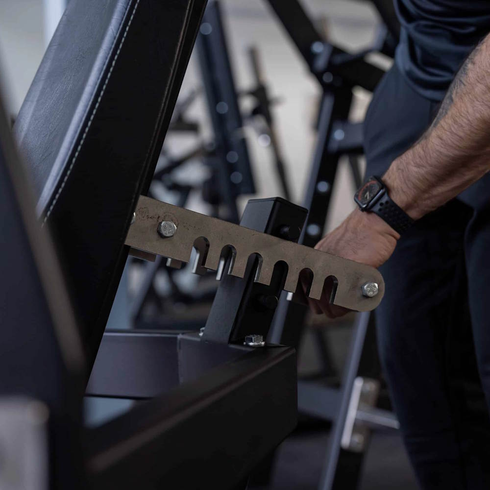 Gymleco 10 Series Decline Chest Press