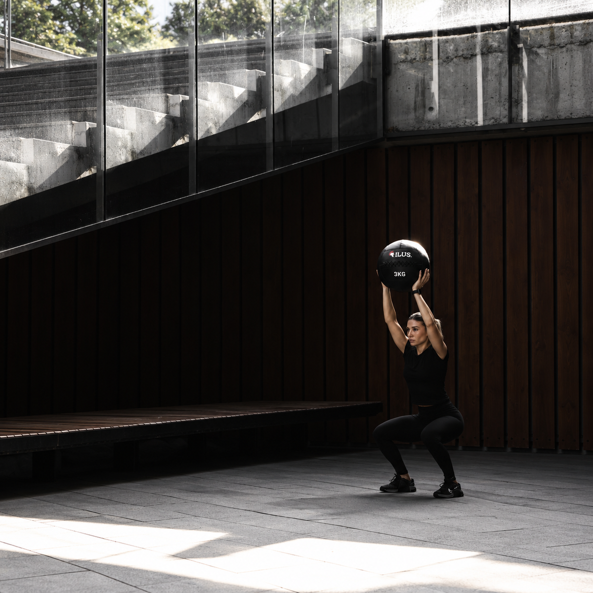 Wall ball ILUS Performance – imagen 8
