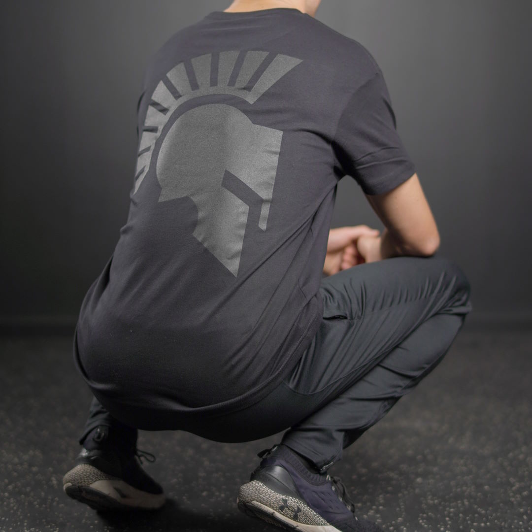 Polera ILUS Spartan